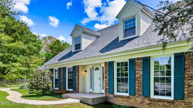 1107 Bruce Wood Ct, Louisville, KY 40245