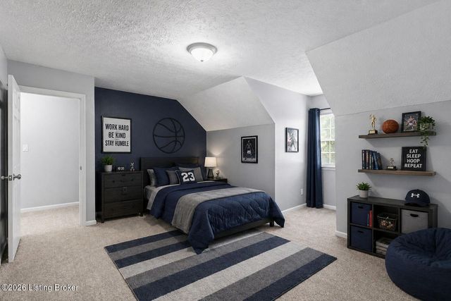 1107 Bruce Wood Ct, Louisville, KY 40245