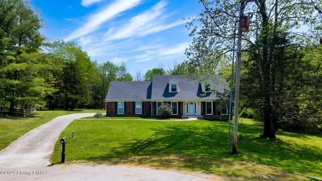 1107 Bruce Wood Ct, Louisville, KY 40245