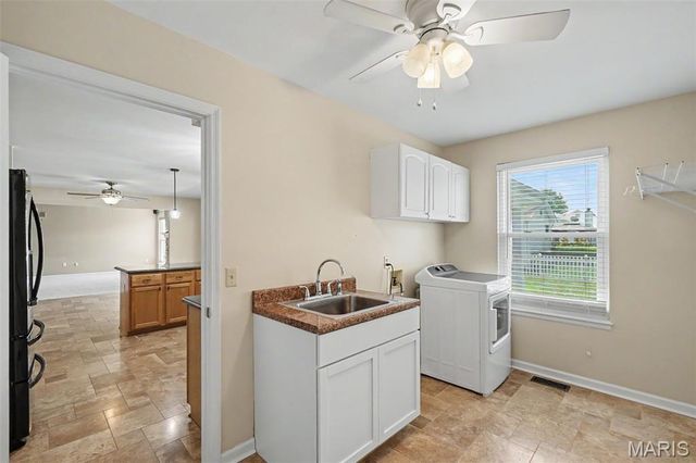 304 Thoroughbred Trail, St Peters, MO 63376