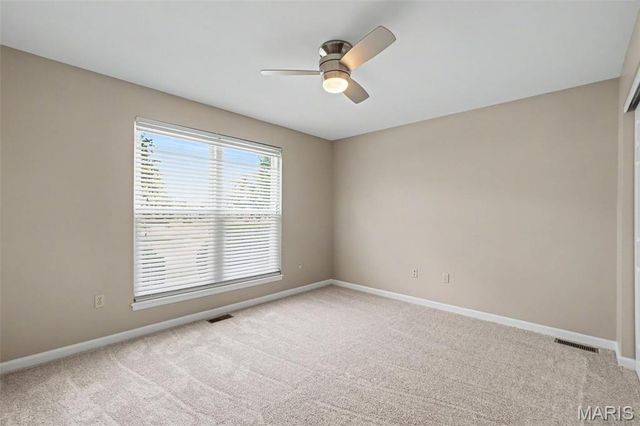 304 Thoroughbred Trail, St Peters, MO 63376