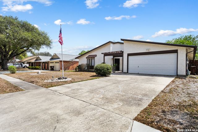 6714 Fair Lake Drive, San Antonio, TX 78244