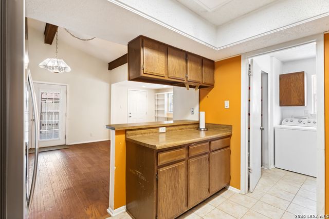 6714 Fair Lake Drive, San Antonio, TX 78244