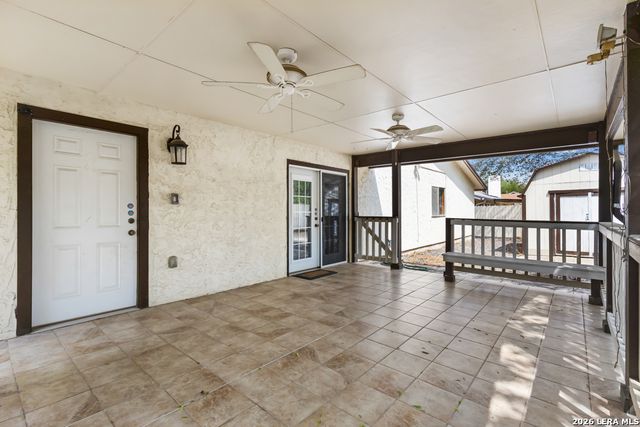 6714 Fair Lake Drive, San Antonio, TX 78244