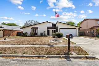 6714 Fair Lake Drive, San Antonio, TX 78244