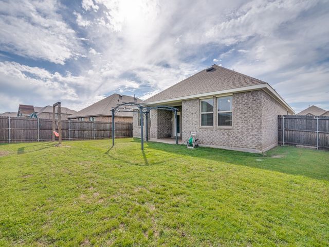 204 Whitetail Way, Caddo Mills, TX 75135