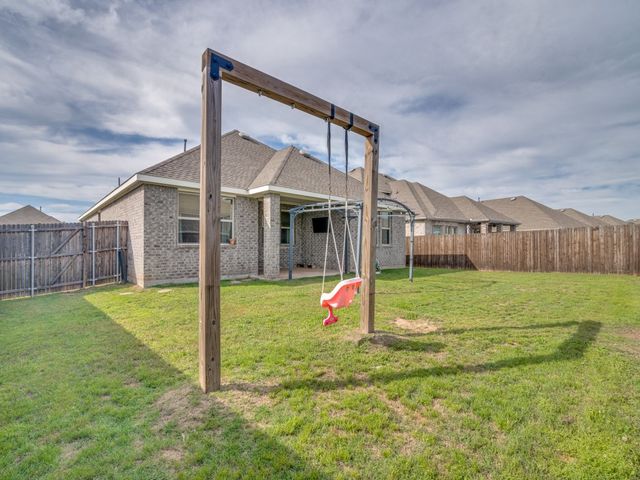 204 Whitetail Way, Caddo Mills, TX 75135