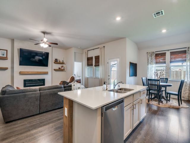 204 Whitetail Way, Caddo Mills, TX 75135