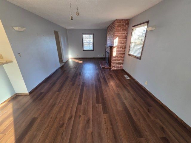 1025 Lake Shore Drive, Mt Vernon, IL 62864