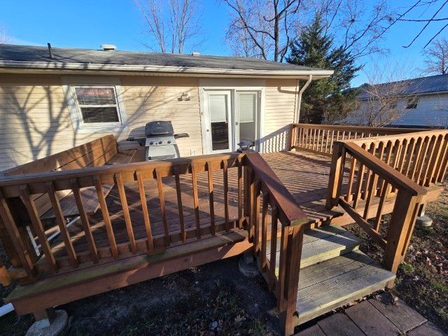 1025 Lake Shore Drive, Mt Vernon, IL 62864