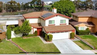 1677 W Bruin Street, Los Angeles, CA 90047