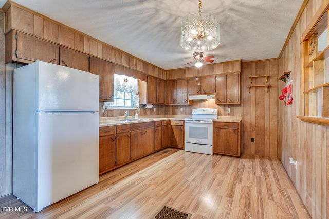 4410 Asheville Highway, Greeneville, TN 37743