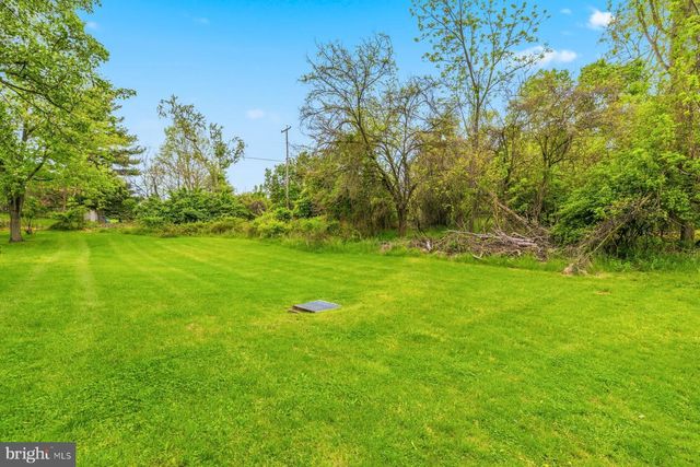 802 MEDINAH CIR, Westminster, MD 21158