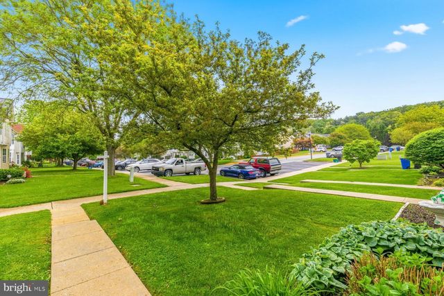 802 MEDINAH CIR, Westminster, MD 21158