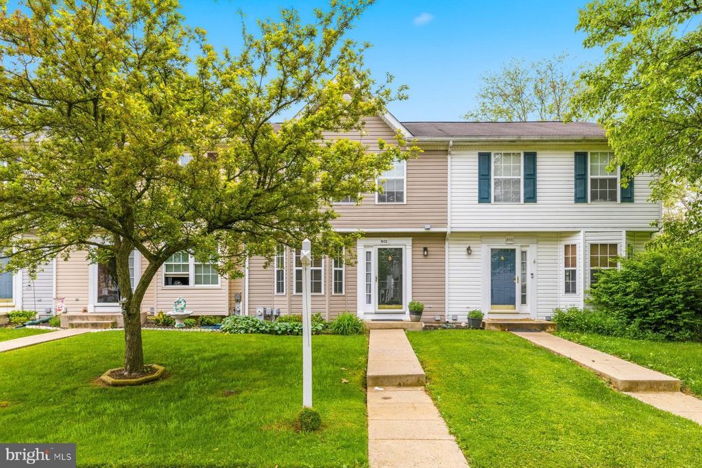 802 MEDINAH CIR, Westminster, MD 21158