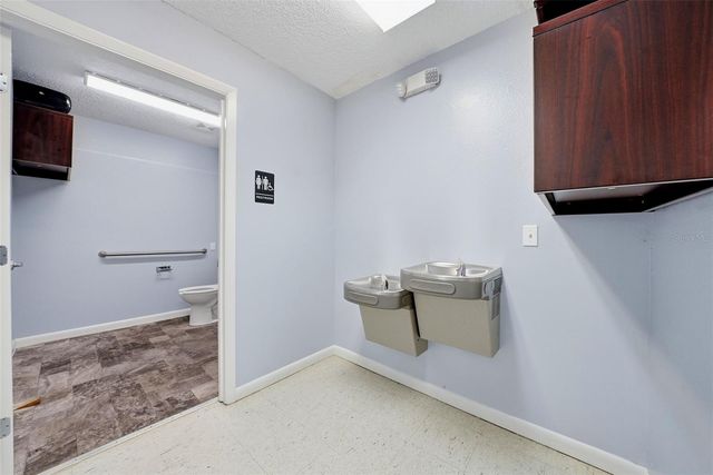 2886 WHITNEY ROAD, Clearwater, FL 33760