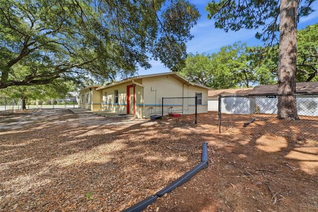 2886 WHITNEY ROAD, Clearwater, FL 33760