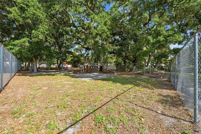 2886 WHITNEY ROAD, Clearwater, FL 33760
