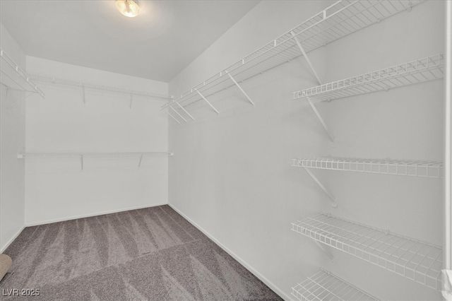 8817 Rising Creek Court, Las Vegas, NV 89148