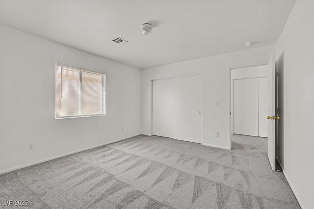 8817 Rising Creek Court, Las Vegas, NV 89148