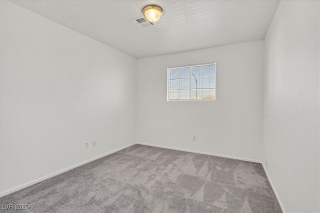 8817 Rising Creek Court, Las Vegas, NV 89148