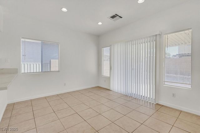 8817 Rising Creek Court, Las Vegas, NV 89148