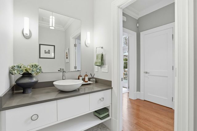 15 John Poulter Road, Lexington, MA 02421
