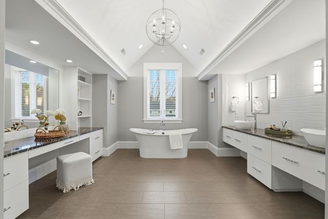 15 John Poulter Road, Lexington, MA 02421