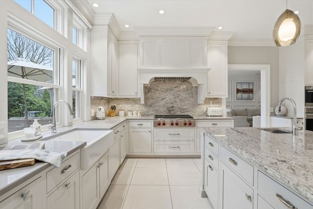 15 John Poulter Road, Lexington, MA 02421