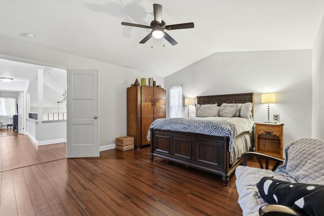 7831 River Estates Dr, Sacramento, CA 95831