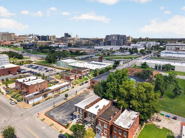 4249 Chouteau Avenue, St Louis, MO 63110