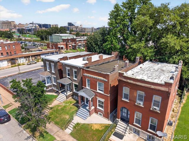 4249 Chouteau Avenue, St Louis, MO 63110