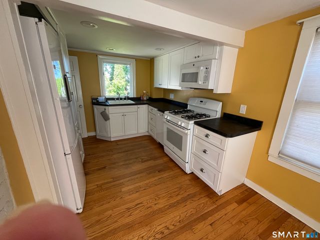 152 Lenox Street, New Haven, CT 06513