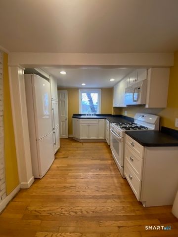 152 Lenox Street, New Haven, CT 06513