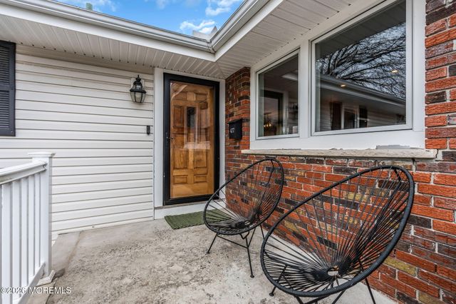 477 N Fox Avenue, Belford, NJ 07718