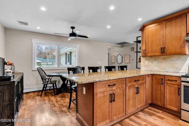 477 N Fox Avenue, Belford, NJ 07718