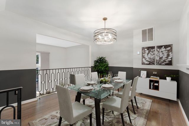 11852 SAINT TRINIANS CT, Reston, VA 20191