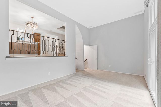 11852 SAINT TRINIANS CT, Reston, VA 20191