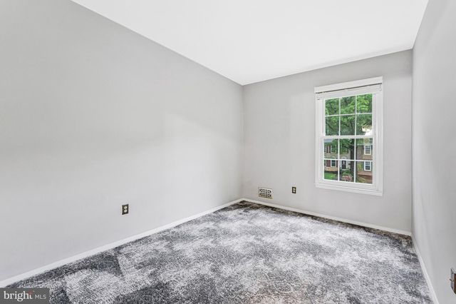 11852 SAINT TRINIANS CT, Reston, VA 20191