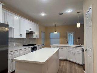 1818 Maidenhair Lane, Sugar Land, TX 77479