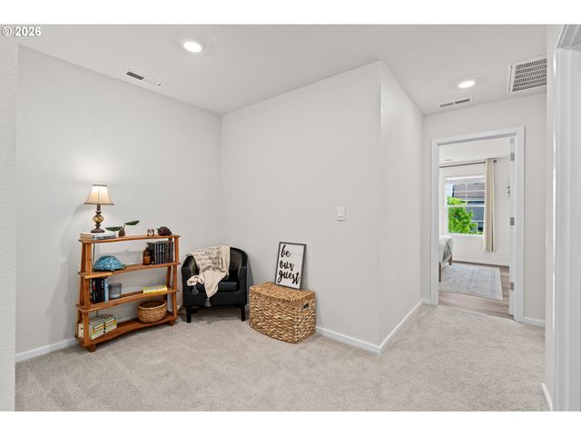 821 N 19TH Ave, Cornelius, OR 97113