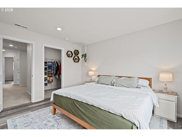 821 N 19TH Ave, Cornelius, OR 97113