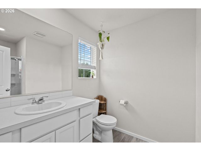 821 N 19TH Ave, Cornelius, OR 97113