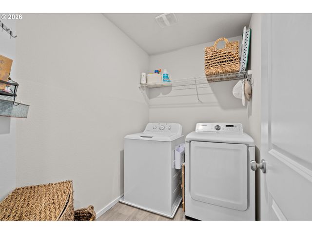 821 N 19TH Ave, Cornelius, OR 97113