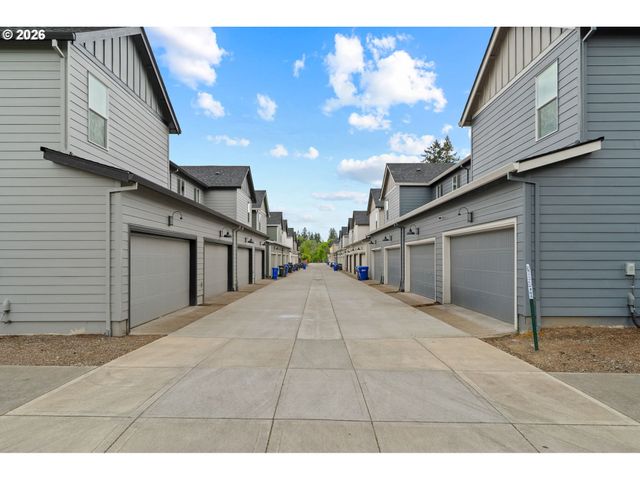 821 N 19TH Ave, Cornelius, OR 97113