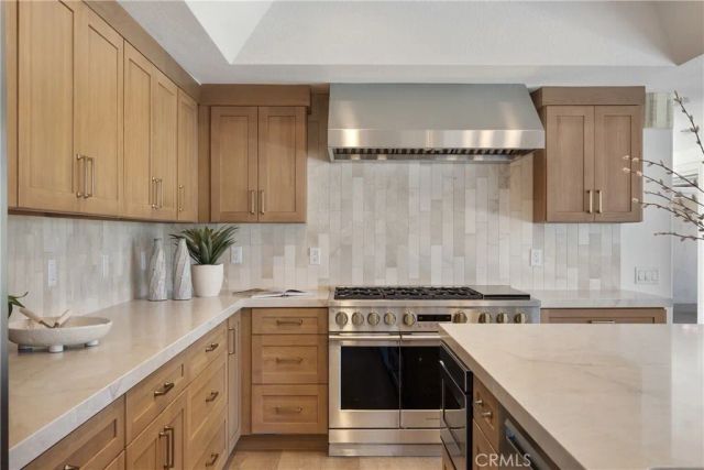 10181 Overhill Drive, North Tustin, CA 92705