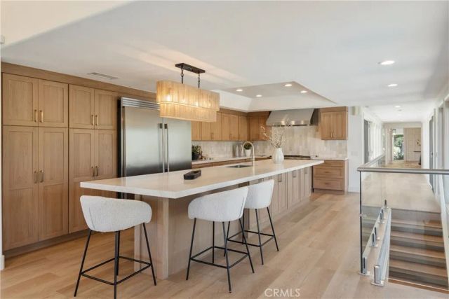 10181 Overhill Drive, North Tustin, CA 92705