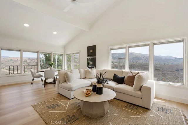 10181 Overhill Drive, North Tustin, CA 92705