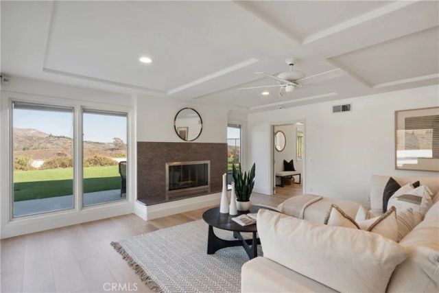 10181 Overhill Drive, North Tustin, CA 92705