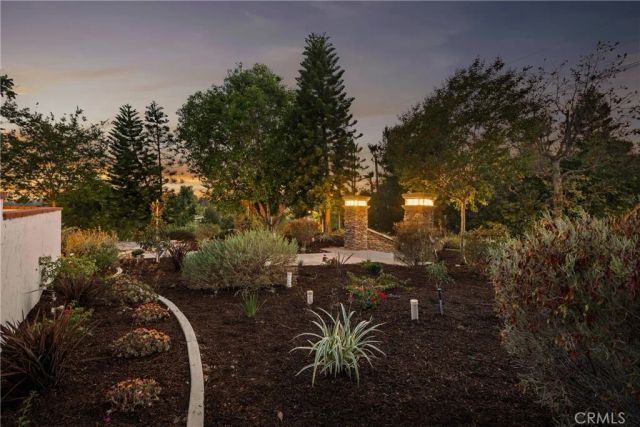 10181 Overhill Drive, North Tustin, CA 92705